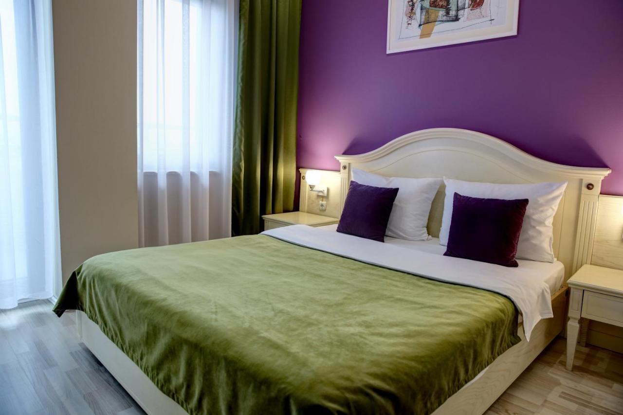 Hotel Gorenje พริสตีนา ภายนอก รูปภาพ