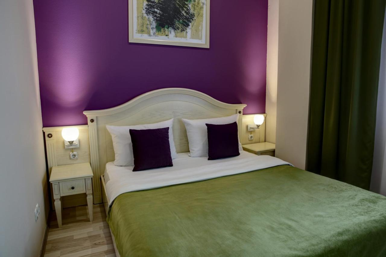 Hotel Gorenje พริสตีนา ภายนอก รูปภาพ